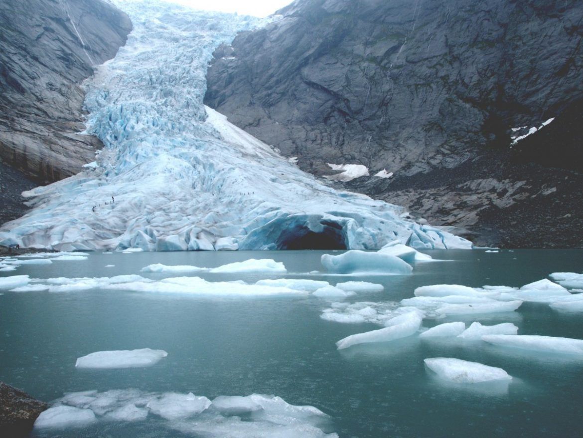 briksdal climate change norway 870312