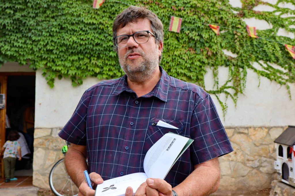 José Fajardo durante la presentación del libro 'Cuando canta la garlocha' 