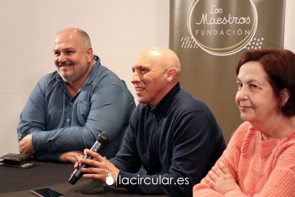 En la inauguración institucional, celebrada con las intervenciones de Álvaro Martínez Chana, en su doble condición de alcalde de Almonacid y presidente de la Diputación de Cuenca, Carmen Vázquez, codirectora de la Cátedra, y José Miguel Rodríguez, presidente de la Fundación Los Maestros