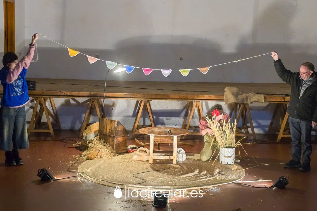 Una rueda que da vueltas de Almealera Teatro